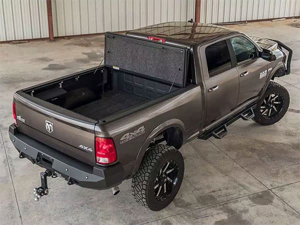 UnderCover Ultra Flex Hard Folding Tonneau Cover w/out RamBox (Short Bed) - Ram 1500 (2009-2018) / (2019-2022 Classic)