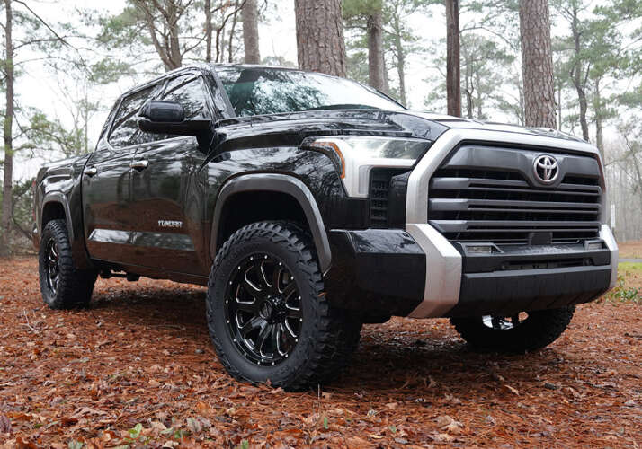 Superlift Suspension 2&quot; Front Leveling Kit - Toyota Tundra (2022)