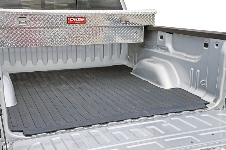 Dee Zee Heavyweight Truck Bed Mat (Short Bed) - Dodge Ram 1500 (2009-2018) / (2019-2022 Classic)